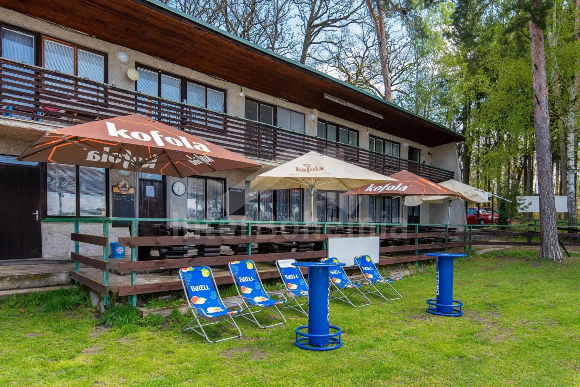 فندق Yacht Club Bezdrev Hluboká nad Vltavou المظهر الخارجي الصورة